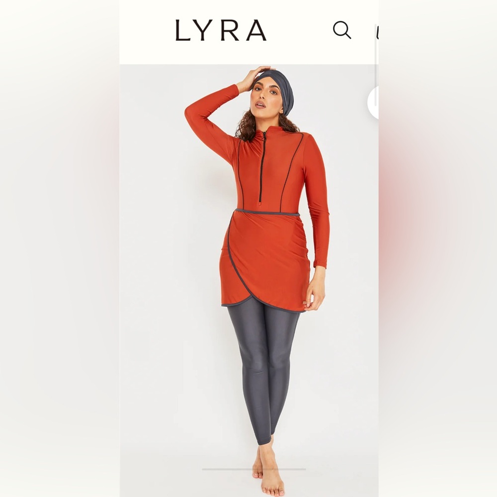 LYRA 4 piece modest swimsuit in size S & color Menara